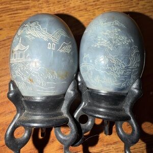 Elegant Gray Decorative salt and pepper shakers